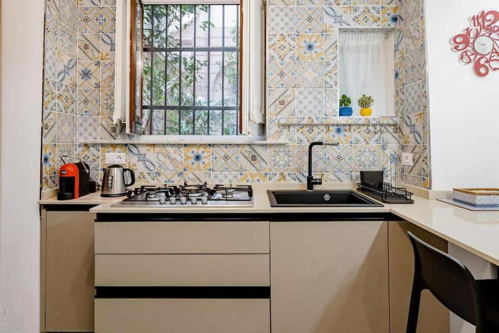 Cortile Marconi Apartment Палермо Екстериор снимка